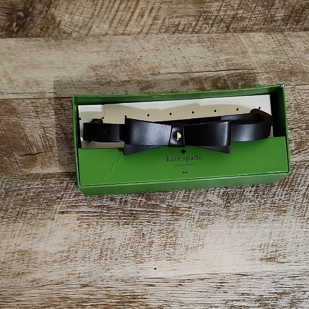 Kate Spade Gold and Black Leather Belt - Picture 4 of 6